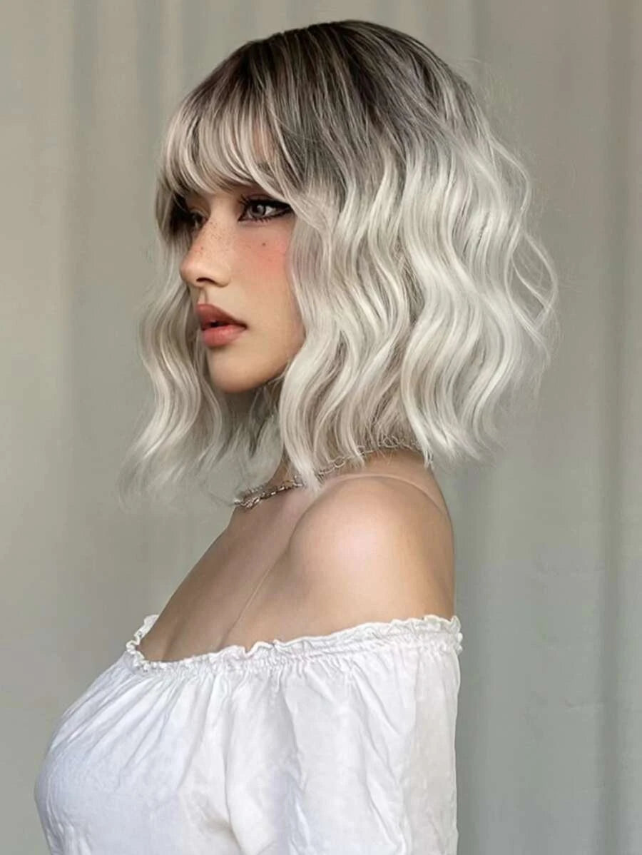 Platinum Blonde Ombre Short Body Wave Wavy Wig with Bangs