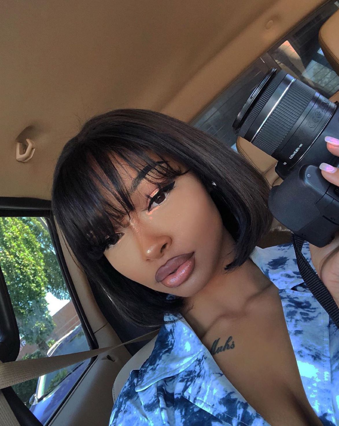 100% Human Hair8 Inches to 30 Inches Long Straight Black Hair Wig With Bangs