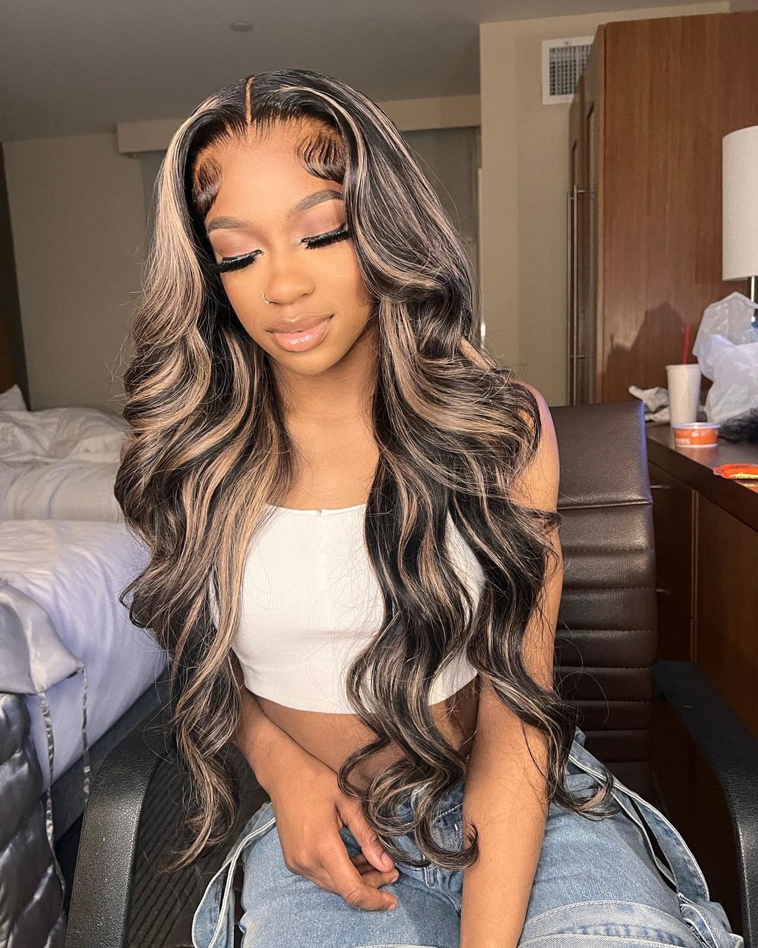 Honey Blonde Brown13X4 Highlight Human Hair Wigs Peruvian Virgin Body Wave Lace Front Wig  13x6 Wavy Lace Frontal Wig