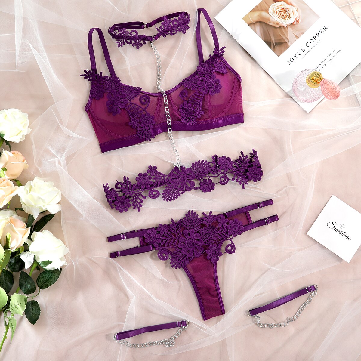 4-Piece Lace Exotic Set Chain Sexy Lingerie Set 8 Colors Floral Choker Brief Garter Kit