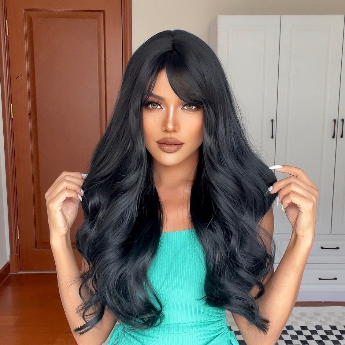 Long Black Wavy Synthetic Wigs with Bangs